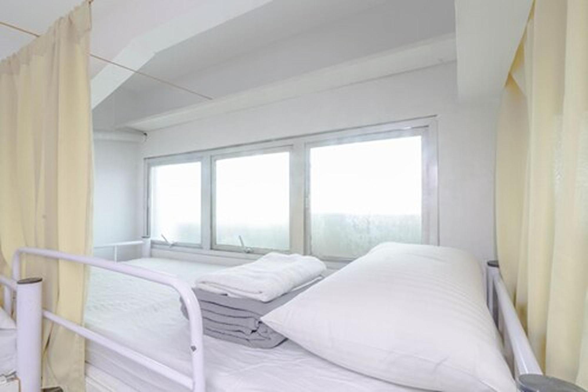 Ark Hostel City Center Manila Пасай Экстерьер фото