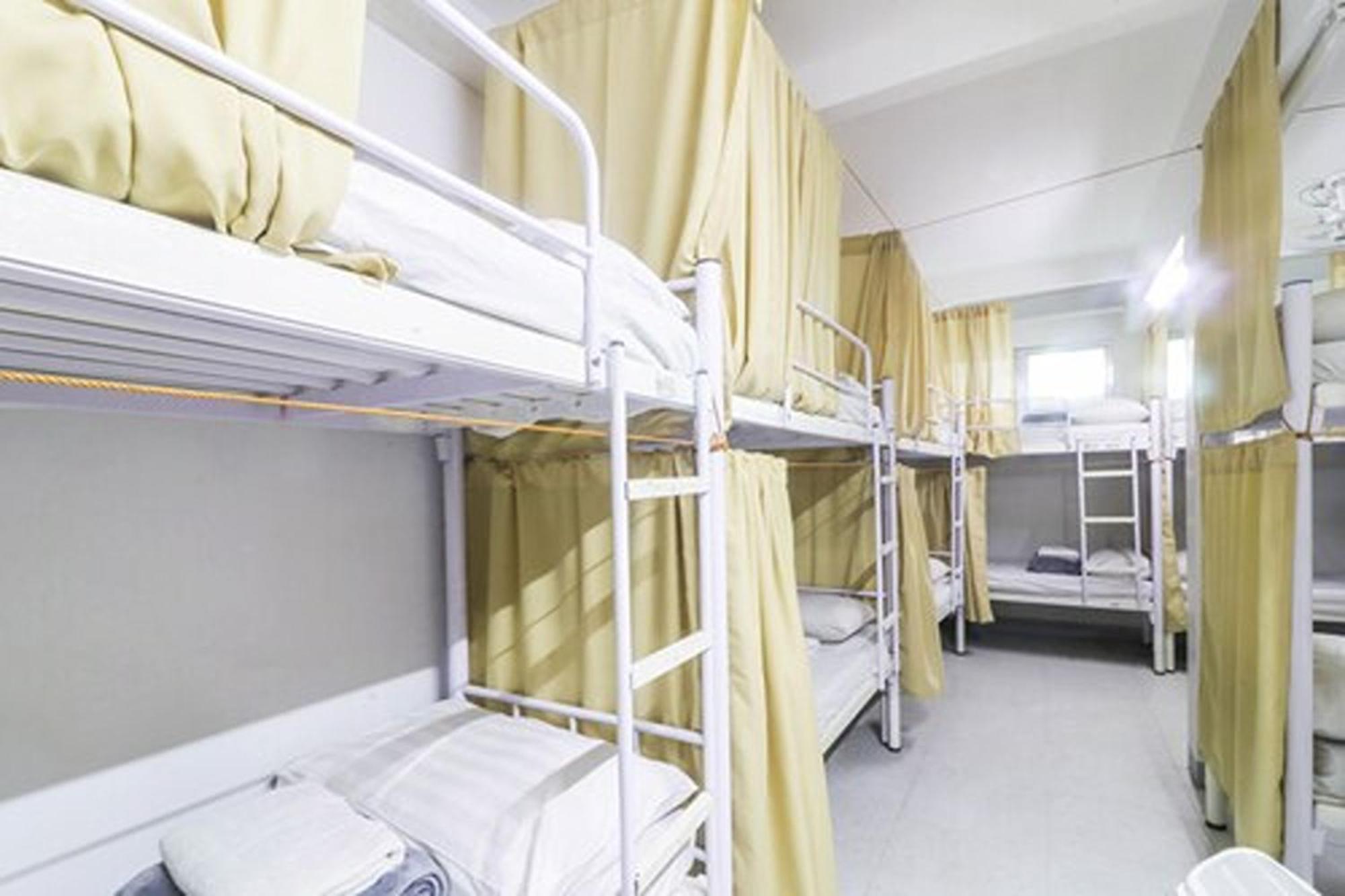 Ark Hostel City Center Manila Пасай Экстерьер фото